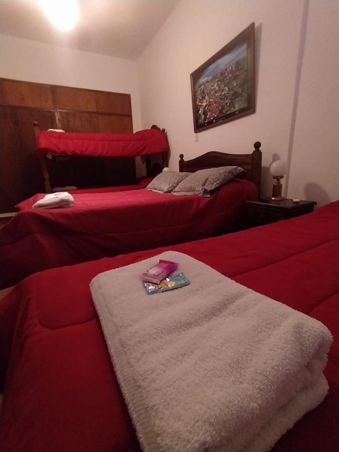 Habitación Familiar con baño privado