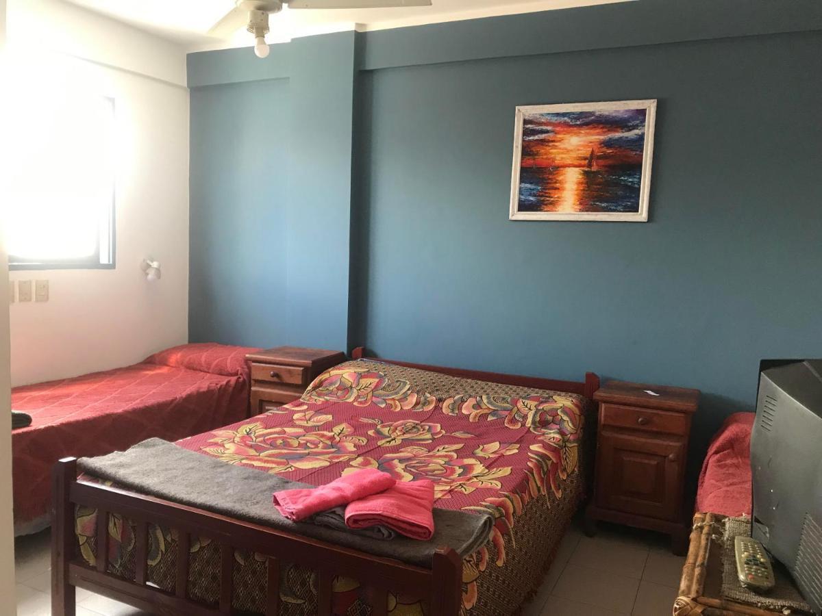 Quarto Quádruplo com Banheiro Privativo
