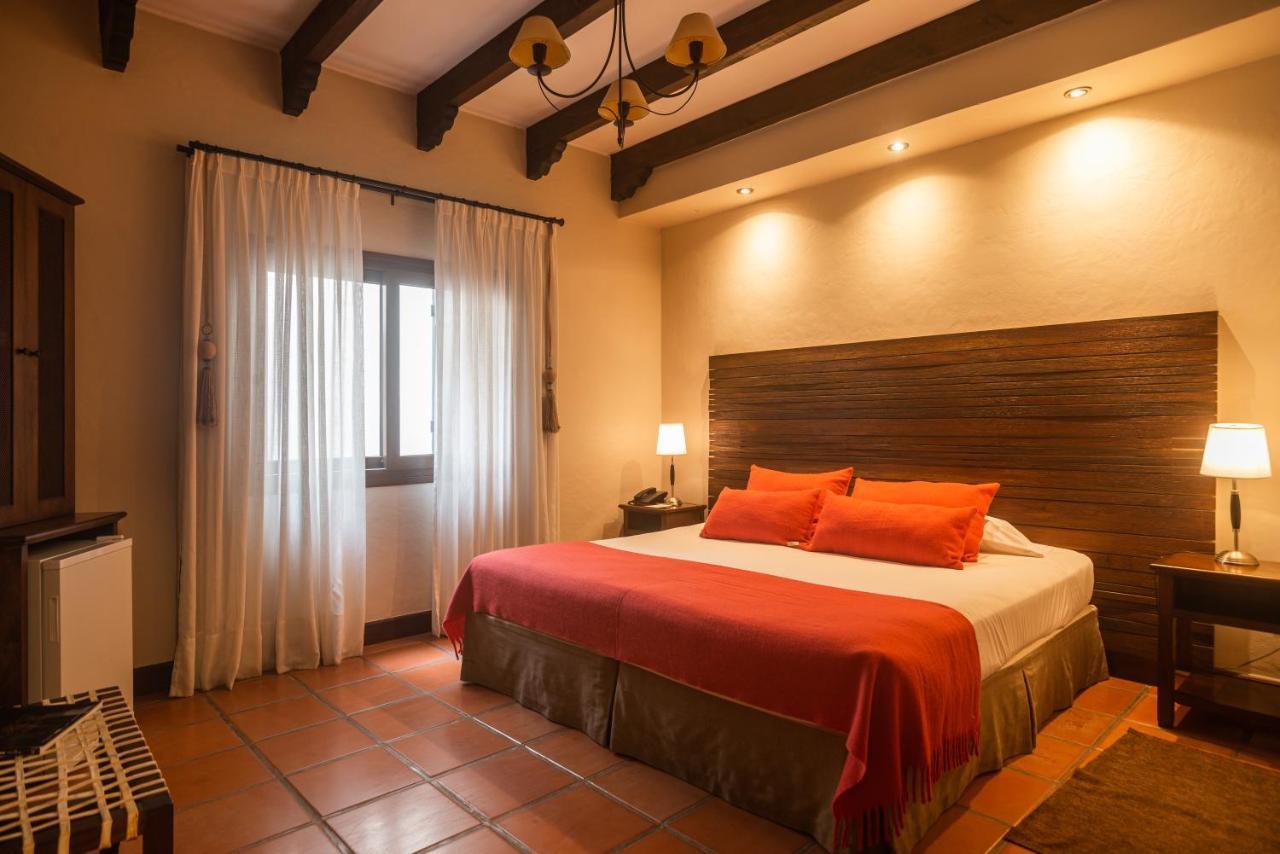Classic Double or Twin Room,1397921561:JPEG