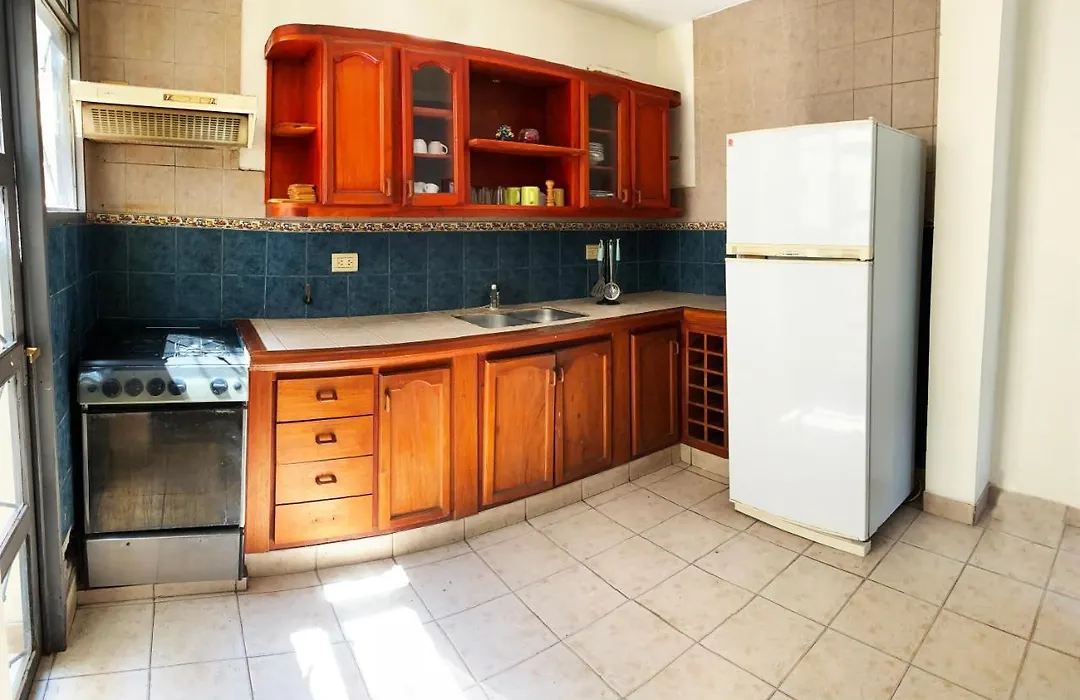 Casa En Monumento Guemes-1