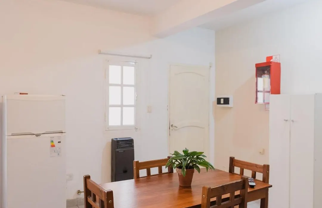 Departamento 1 - Dean Funes 45 CENTRO-1