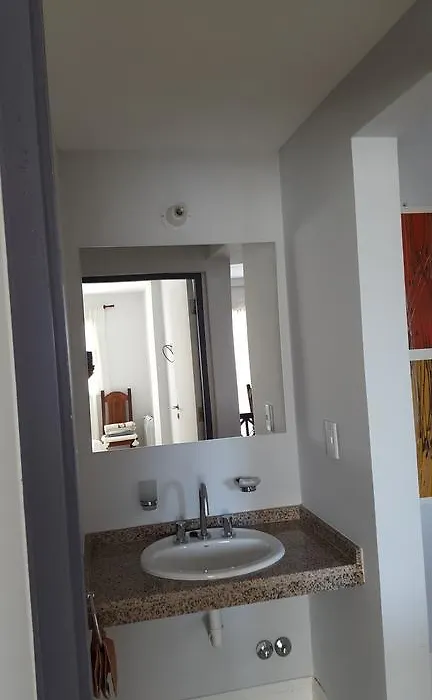 Edificio 20 De Febrero-1