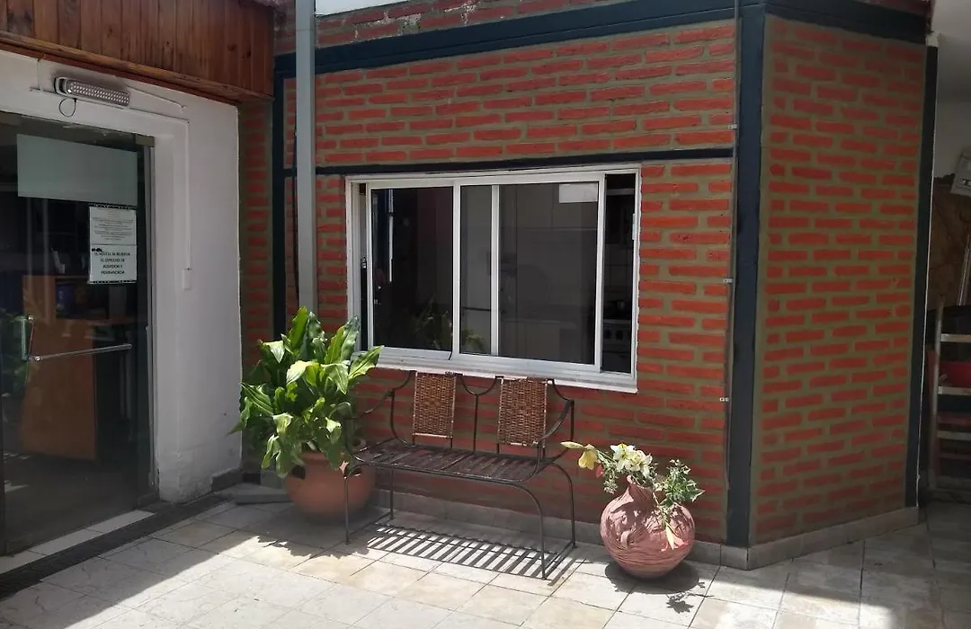 La Linda-1