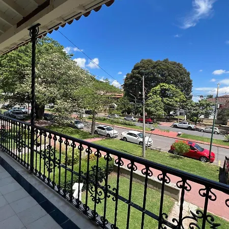 Residencia Paseo Guemes-2