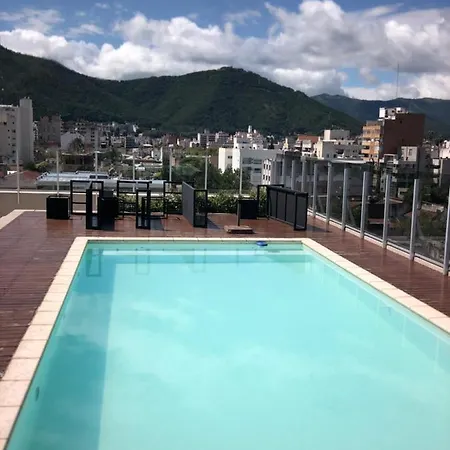 Departamento Centrico Con Pileta-3