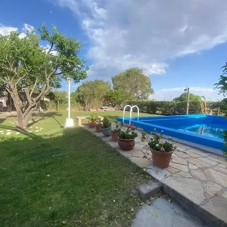 Casa De Campo De 3 Habitaciones Con Pileta-2