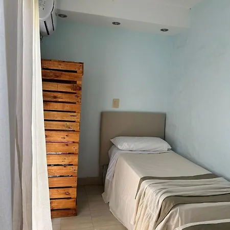 Ahicito - Casa En Tres Cerritos-2