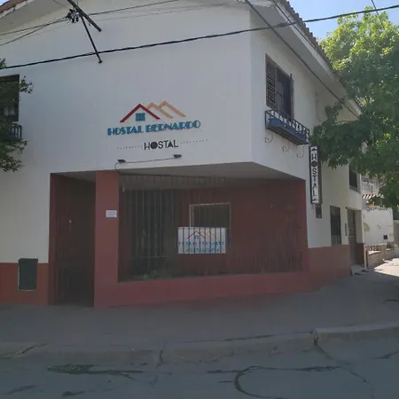 Hostal Bernardo Salta-2