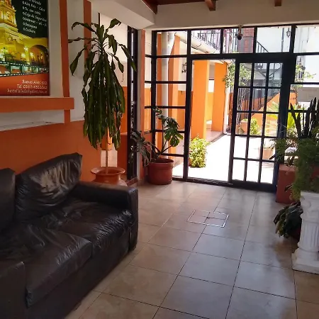 La Linda-3