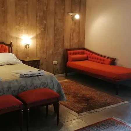 Malva Suite-2