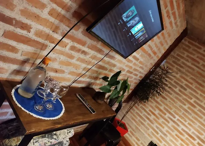 Pet friendly Habitacion Privada, En Casa Al Pie Del Cerro San Bernardo Apartment Salta