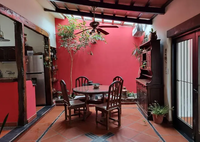 Hostal Las Rosas Salta