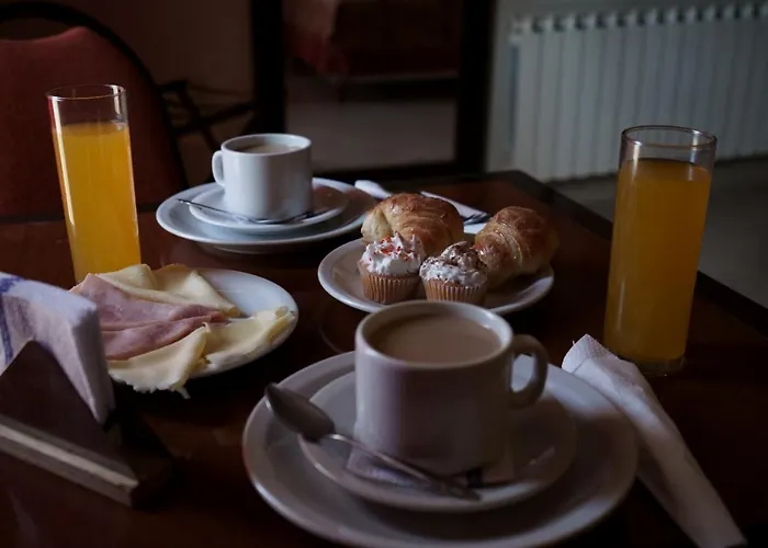 Hoteles cerca de Museo Güemes